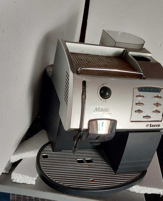 Máquina de café saeco magic de luxe