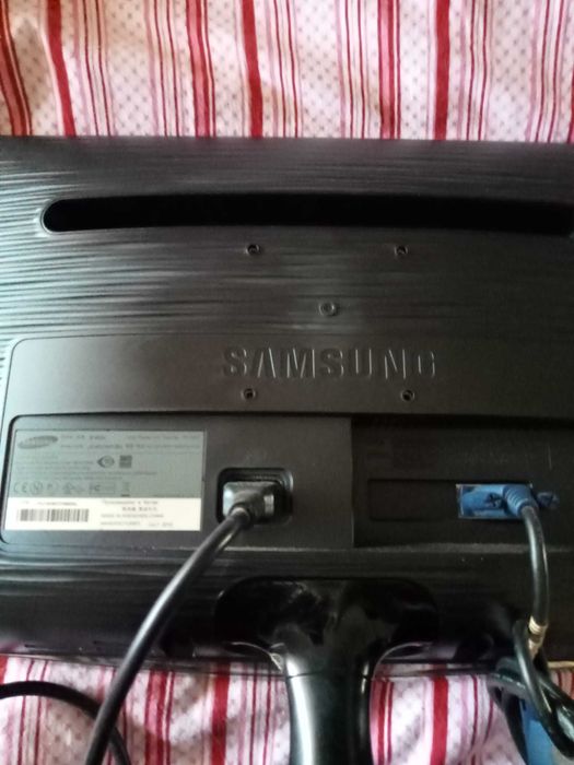 Computer Monitor64551598406785124