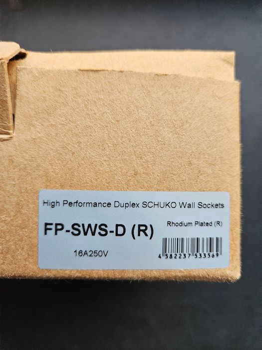 Furutech FP-SWS-D Rod, gniazdo ścienne podwójne schucko