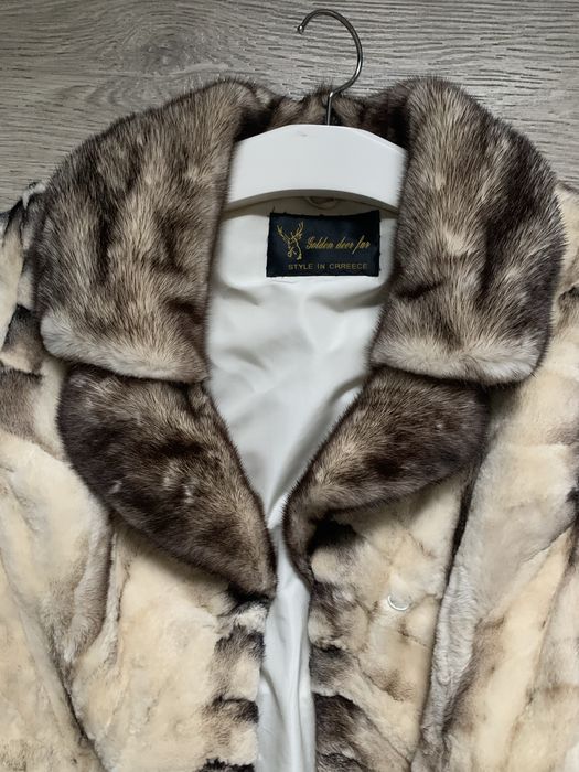 Продам норкову шубу