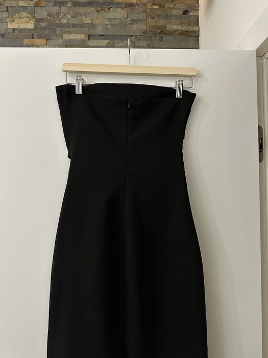 Czarna sukienka Zara