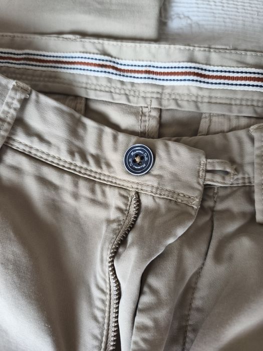 Calças de Sarja cor beje - Massimo Dutti