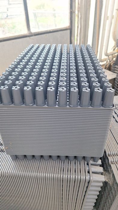 Касети бу для розсади 24-66-104-112-160-180 комірки