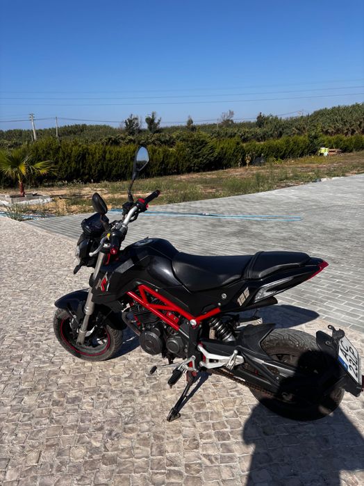 Mota Benelli 125