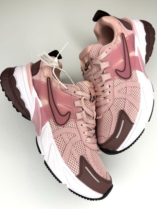 Кроссовки Nike НОВЫЕ - 38 размер ЕСТЬ В НАЛИЧИИ