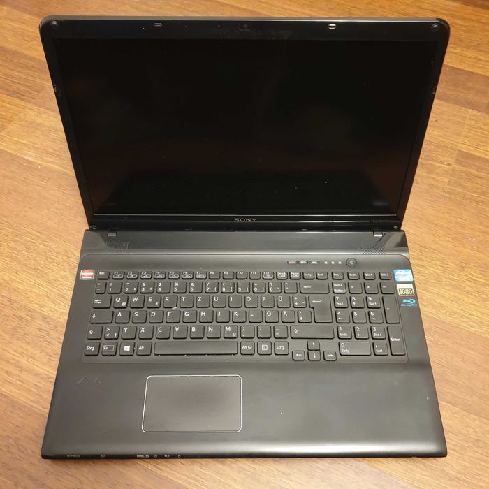 Laptop Sony Vaio SVE171C11M