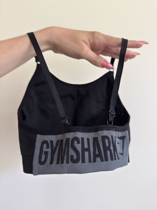 Спортивний топ Gymshark