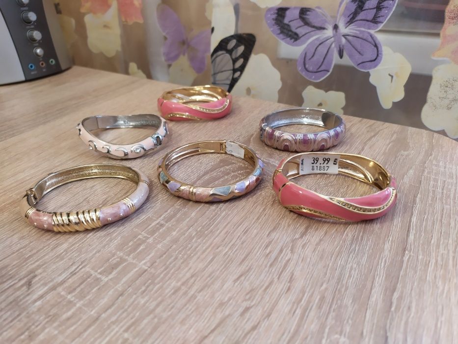 Браслеты женские