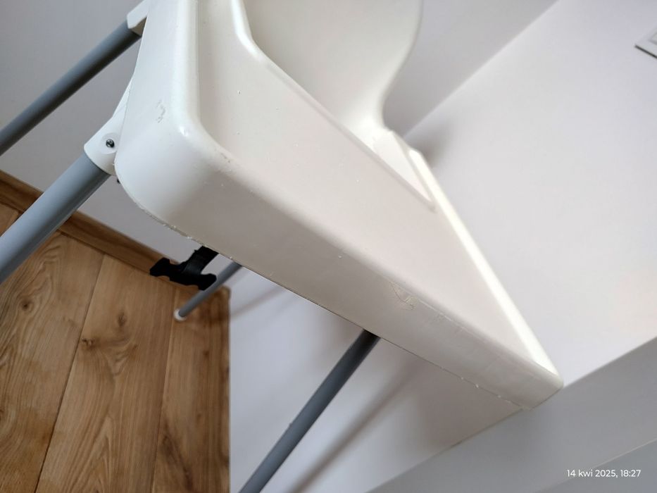 Krzesełko Ikea do karmienia ze stolikiem