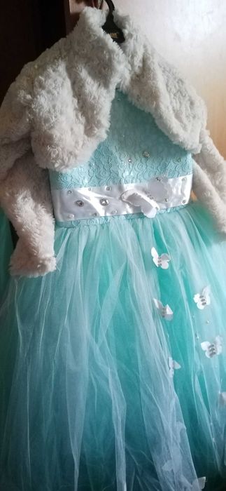 Святкова сукня, випускна