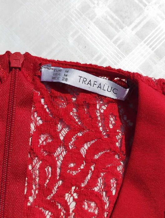 Красное вечернее короткое облегающее платье с кружевом Zara S M разм
