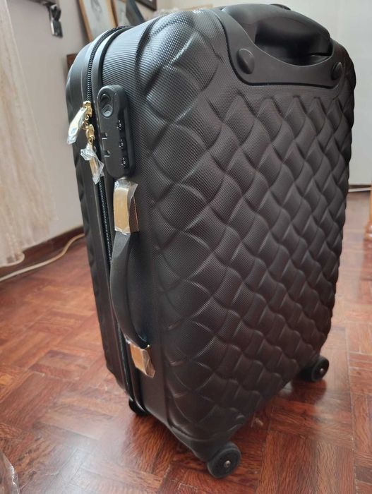 Trolley viagem Oriflame 54x34x32