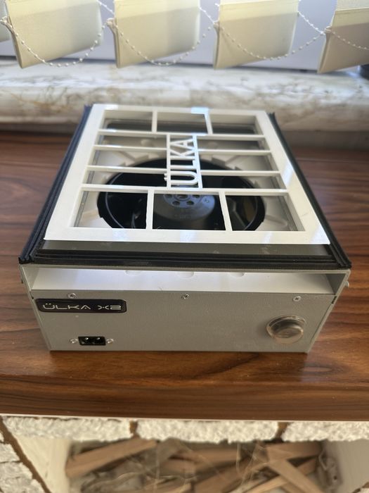 Вмонтована витяжка Ülka X2F