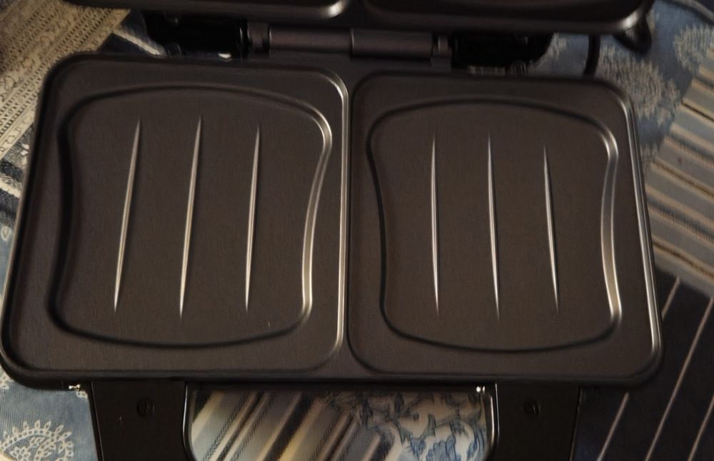 Sandwicheira Camry