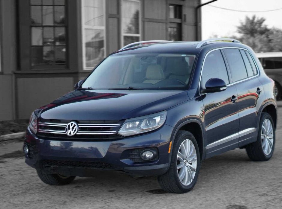 Volkswagen Tiguan      2015