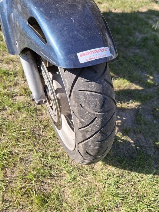 Honda NT 650 V z 2000 roku