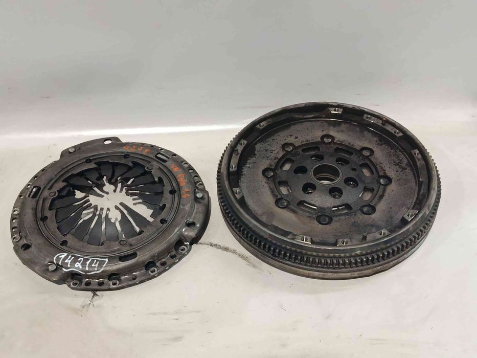 Kit embraiagem VOLKSWAGEN Polo (6R, 6C)
