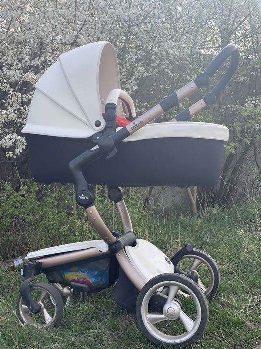 Коляска Mima Xari