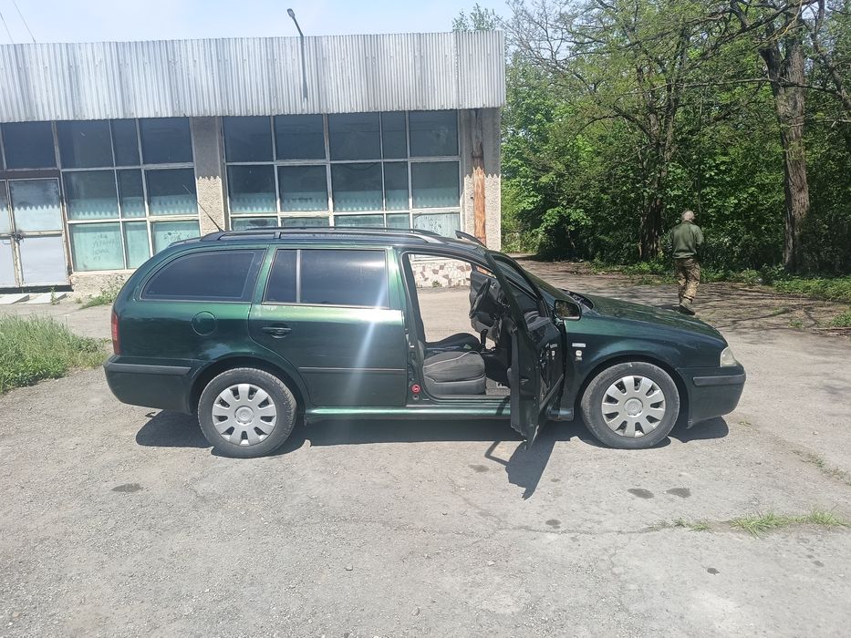 Продам шкода Октавія тур Мотор  Новий поміняний
