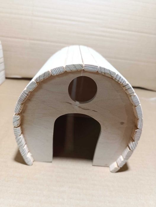Будинок фігурний овальний дерев'яний для щурів