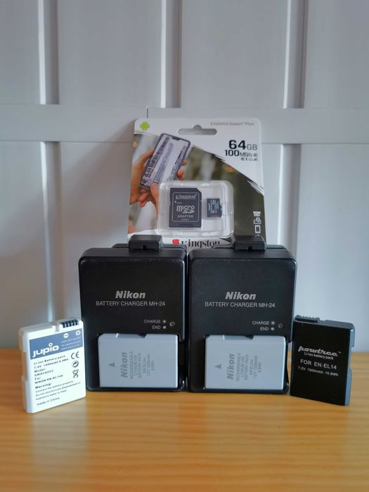 Nikon D3400 AF-P DX 18-55 Nikkor 18-55mm F/3.5-5.6G VR Kit