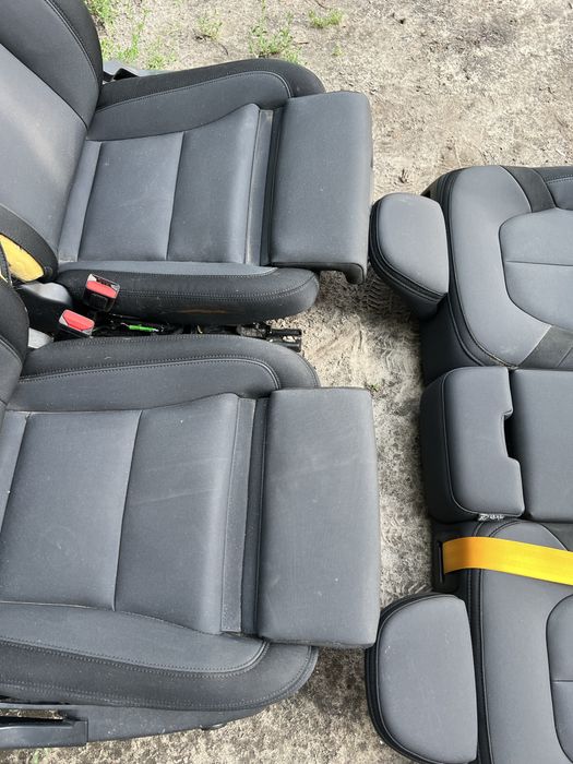 Салон і ремні Performance Polestar 2