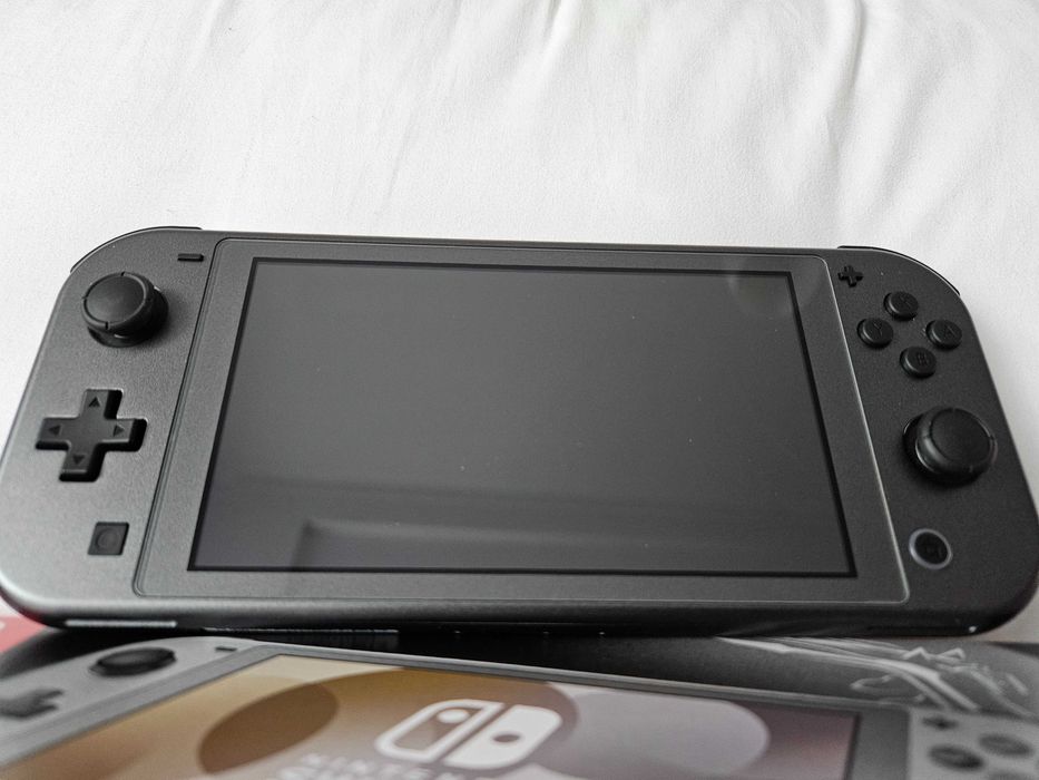 Nintendo Switch Lite Dialga & Palkia