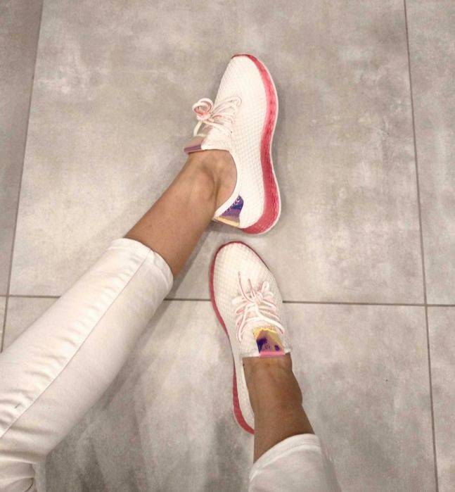 Buty sportowe damskie 38