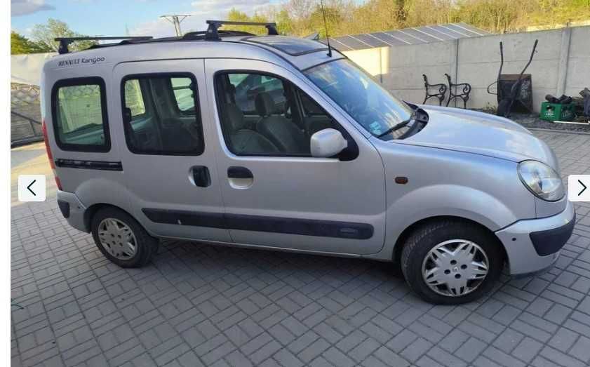 Sprzedam 4 kompletne drzwi przednie 2 sztuki prawe i lewe zielony metalik oraz 2 sztuki tylne przesuwne , prawe i lewe do Renault Kangoo z 2005 roku .