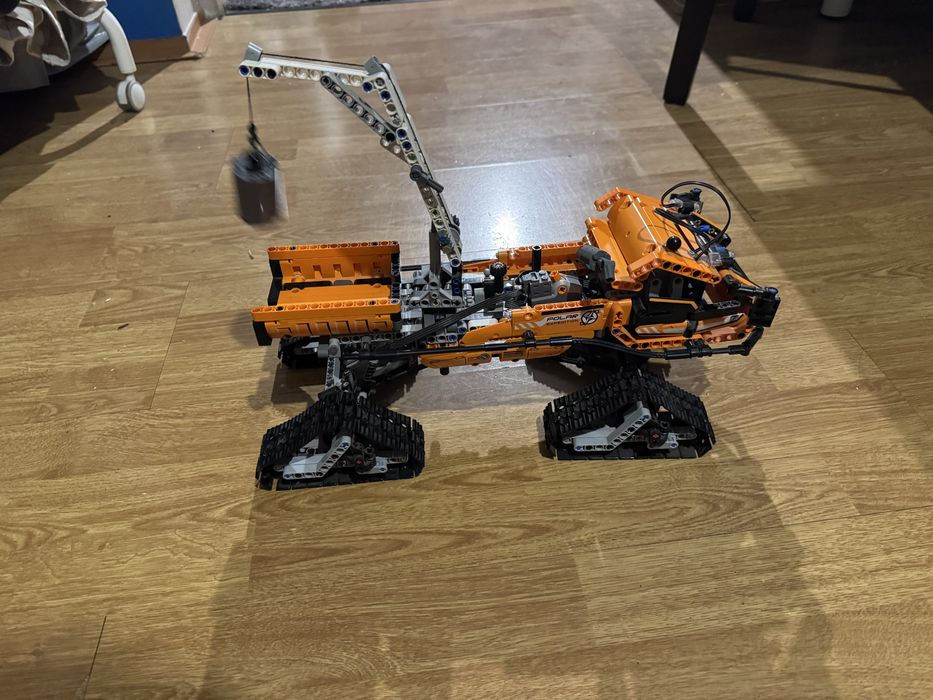 LEGO Technic Łazik arktyczny 42038