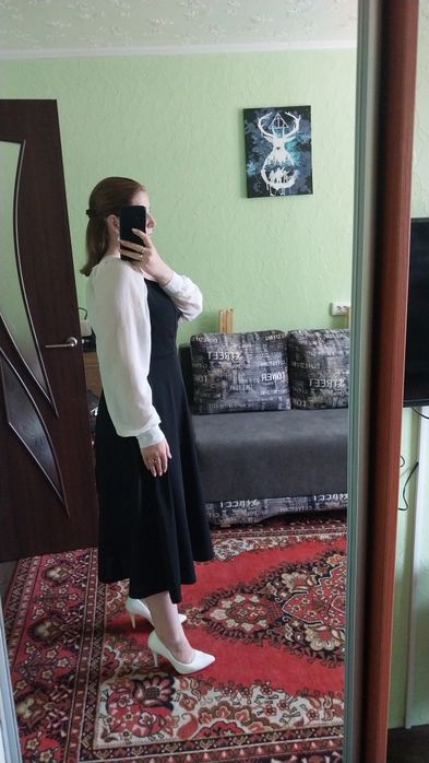 Жіноча сукня в вінтажному стилі