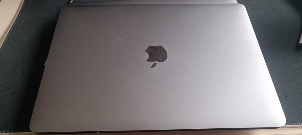 Ноутбук Apple MacBook Pro A1708