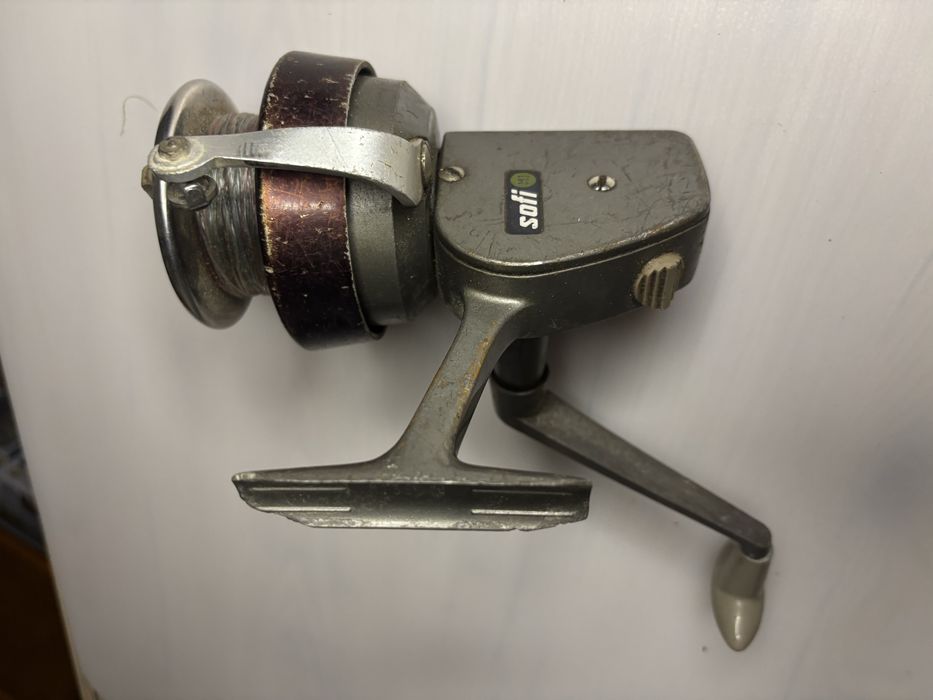 Carreto de pesca vintage (Sofi)  Preço: 15€