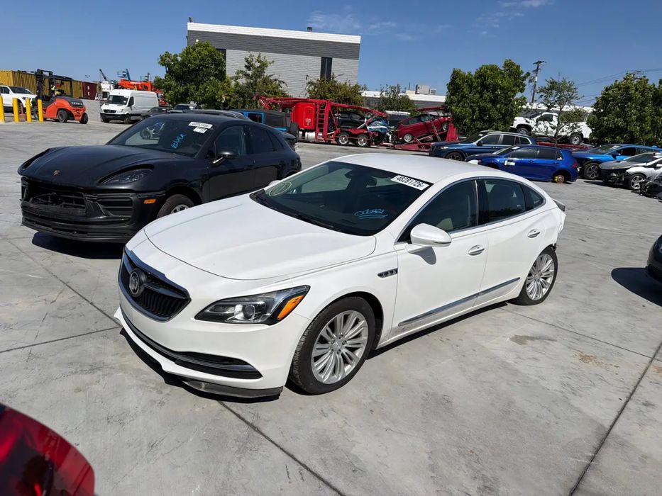 Buick Lacrosse 2.5 гибрид