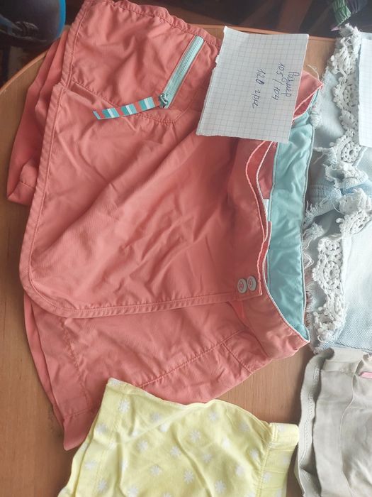 Шорти на дівчинку 4-6 років