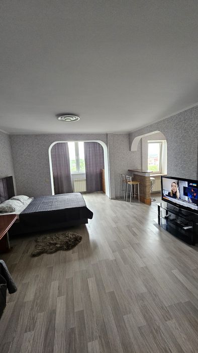 Квартира біля військового навчального комплексу!