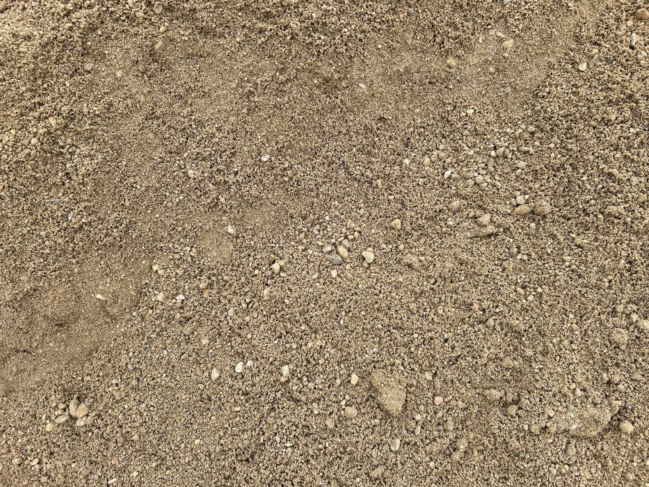 Zwir piasek ziemia kamien