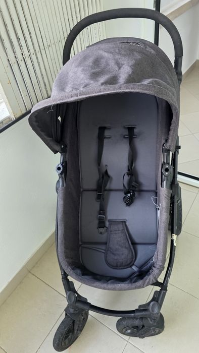 Vendo carrinho de bebé 3 em 1 Kinderkraft