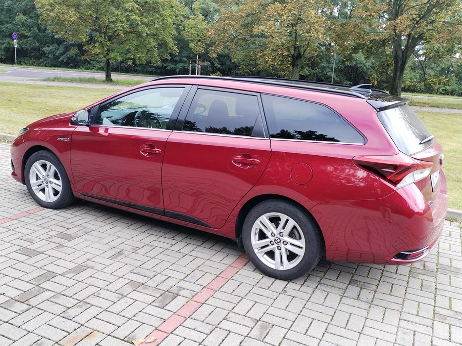 Toyota Auris 2018 1.8 Hybrid Selection
