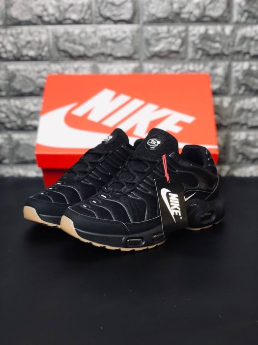 Nike Air Max TN Plus мужские кроссовки / Найк Тн Плюс / Новинка 2026