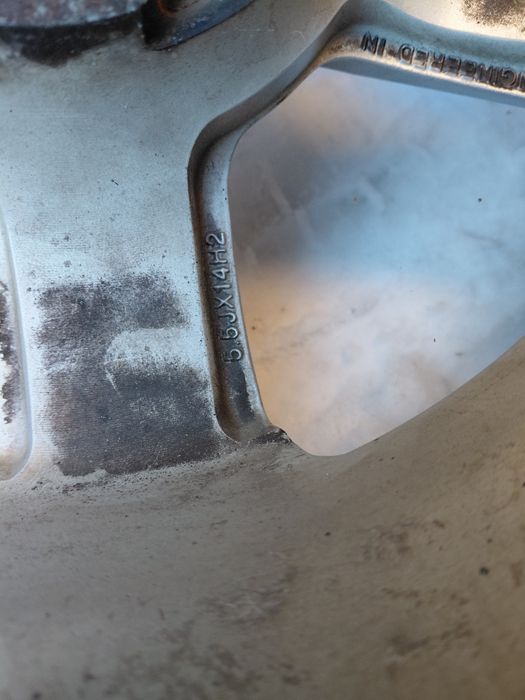 Alufelgi SMC z oponami letnimi