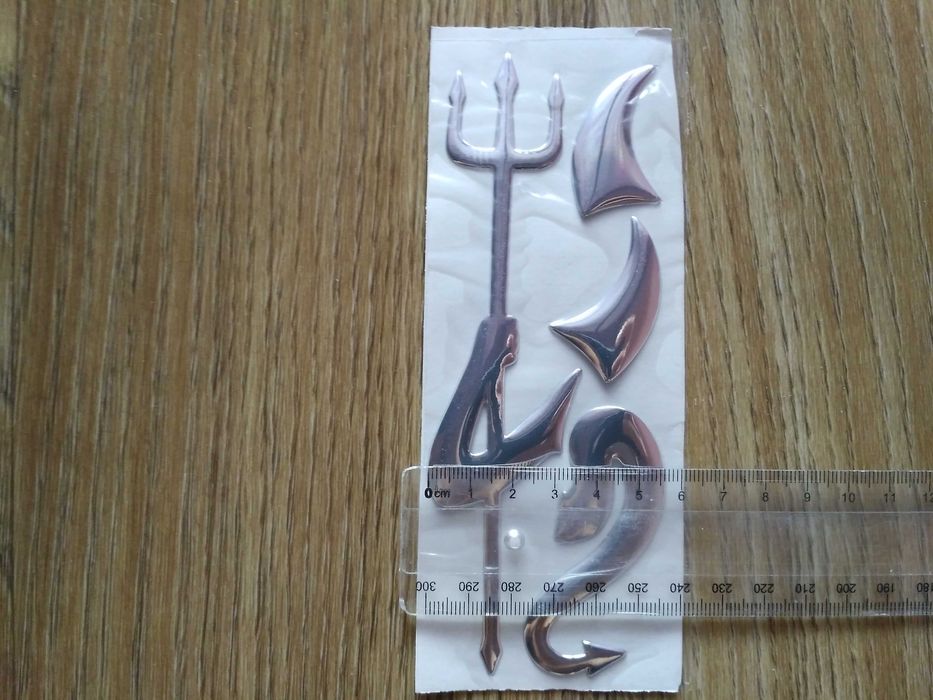 Наклейка Чёртик обьемная