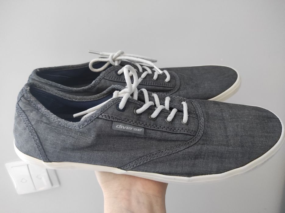Szare buty męskie trampki tenisówki 44 Diverse