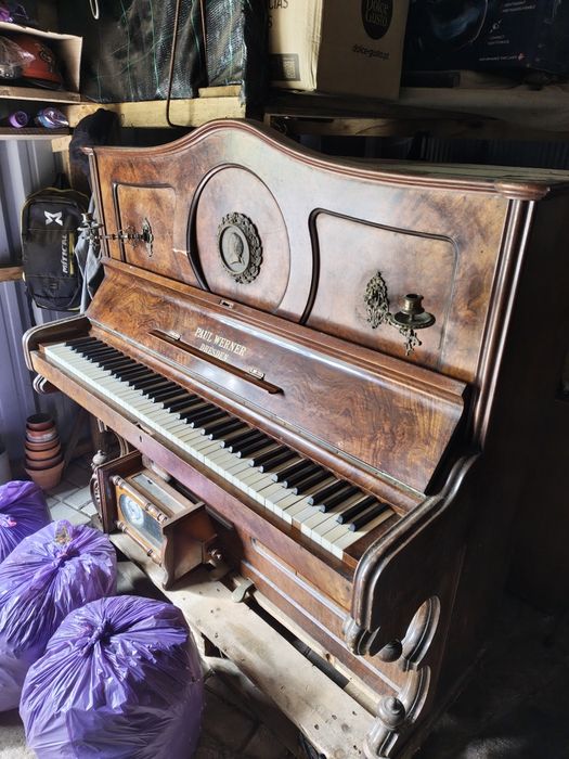 Piano Paul Werner Dresden