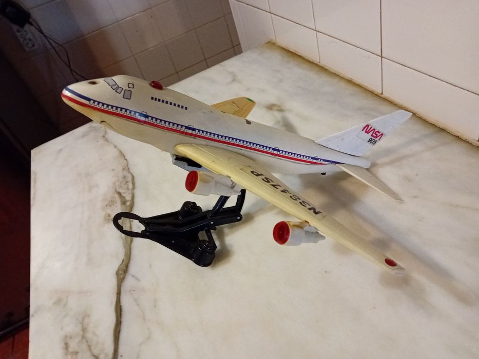 Avião Antigo Boeing Nasa Estado Razoável