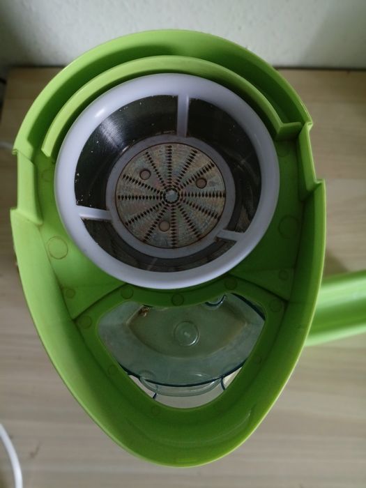 Соковижималка DEIFA  DJ  300