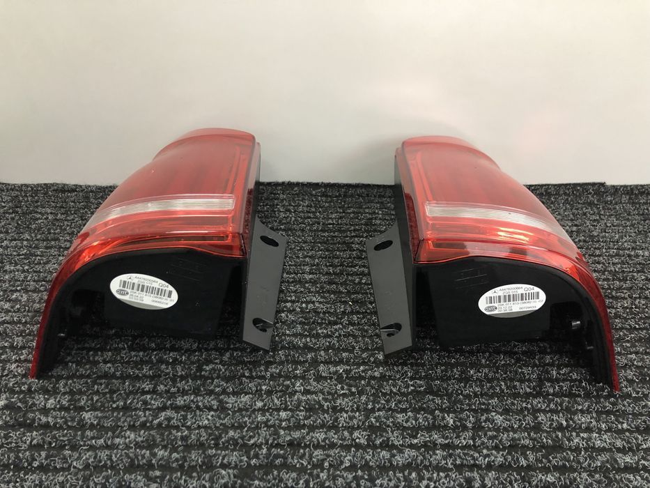 Ліхтар Фонарь Фара зад Led Mercedes V-Class Vito В-клас Віто 477