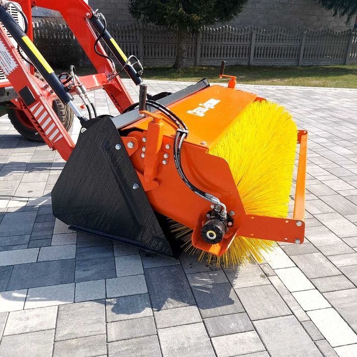 Osprzęt do ładowacza i ładowarki Łycha + szczotka hydrauliczna  2w1