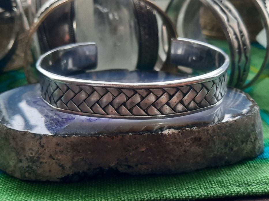 Bransoleta mankietowa