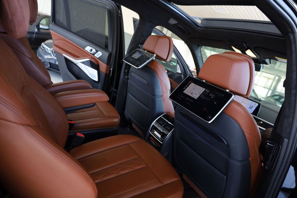 BMW X7 M50d